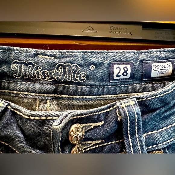 Miss Me Distressed Boot Cut Denim Jeans Size 28 - Picture 9 of 13